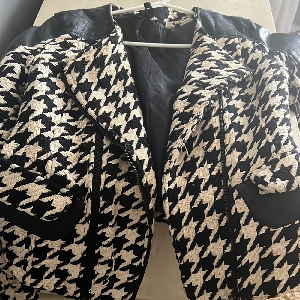 Houndstooth Black and White Women's Jacket